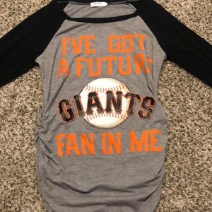 MATERNITY SF Giants shirt